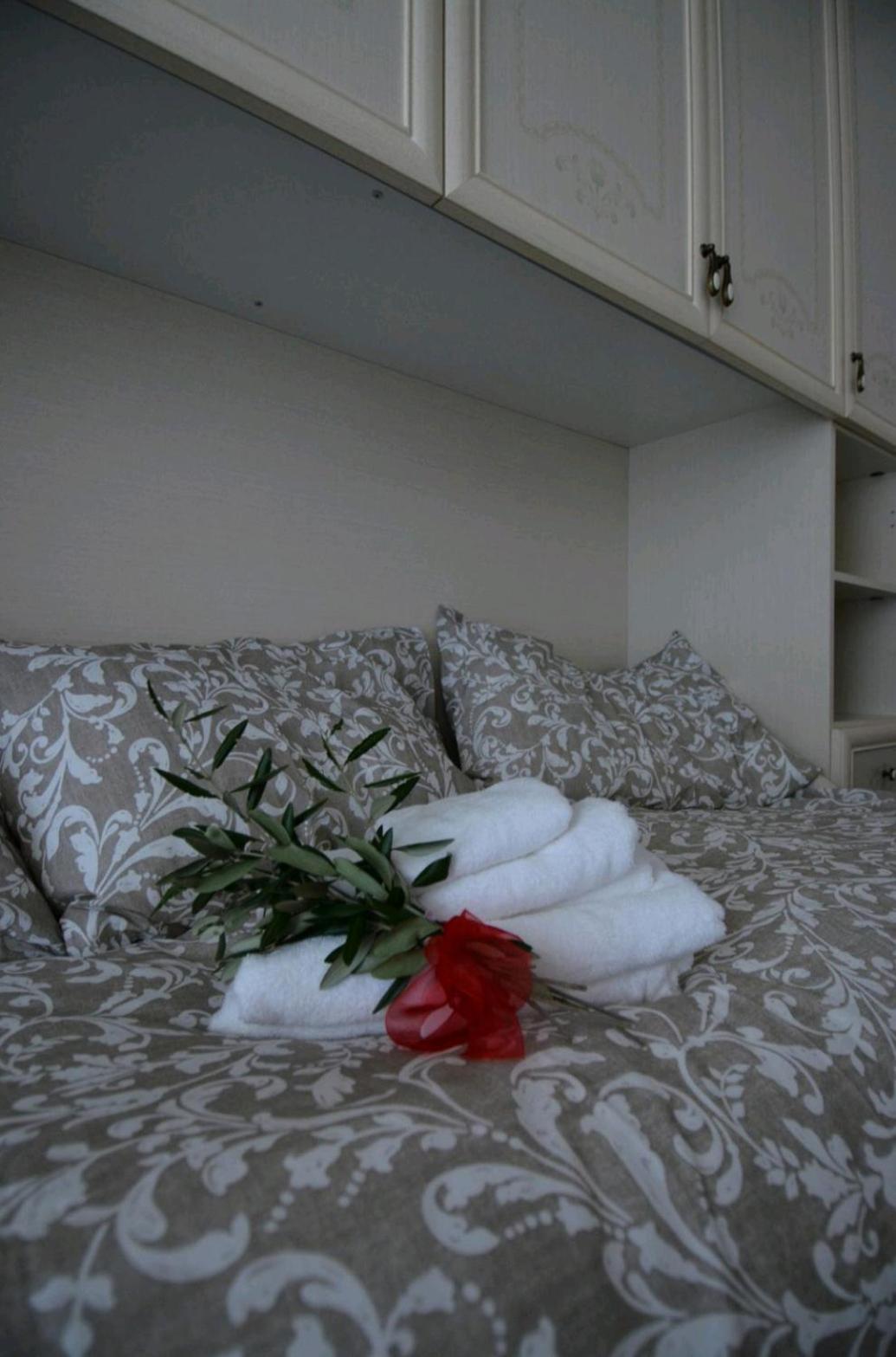 "La Casa Di Mariagrazia" Rooms Con Cucina Condivisa E Terrazza 삼미첼디바리 외부 사진