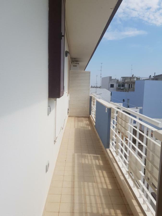 "La Casa Di Mariagrazia" Rooms Con Cucina Condivisa E Terrazza 삼미첼디바리 객실 사진